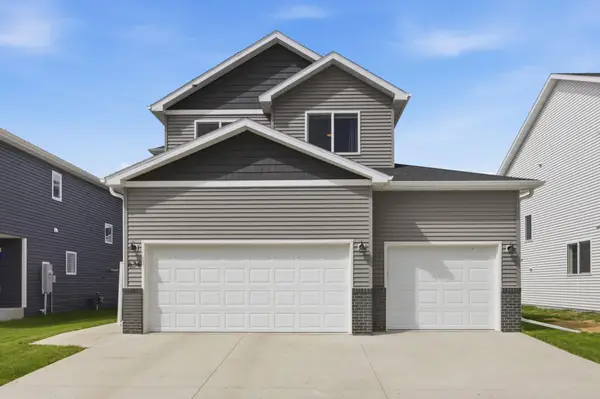 6741 71st Avenue S, Horace, ND 58047