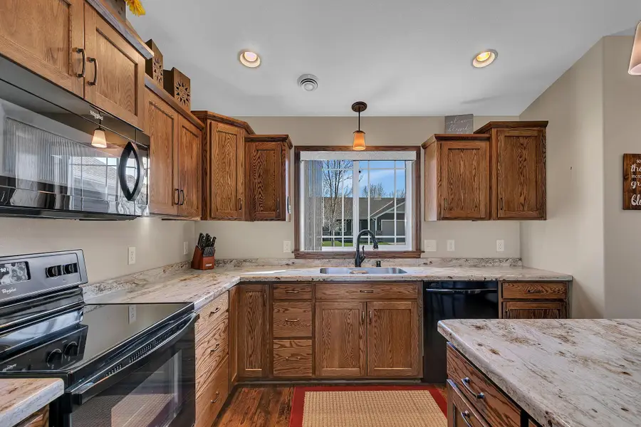 153 Glenview Loop, Saint Cloud, MN 56303 - #2