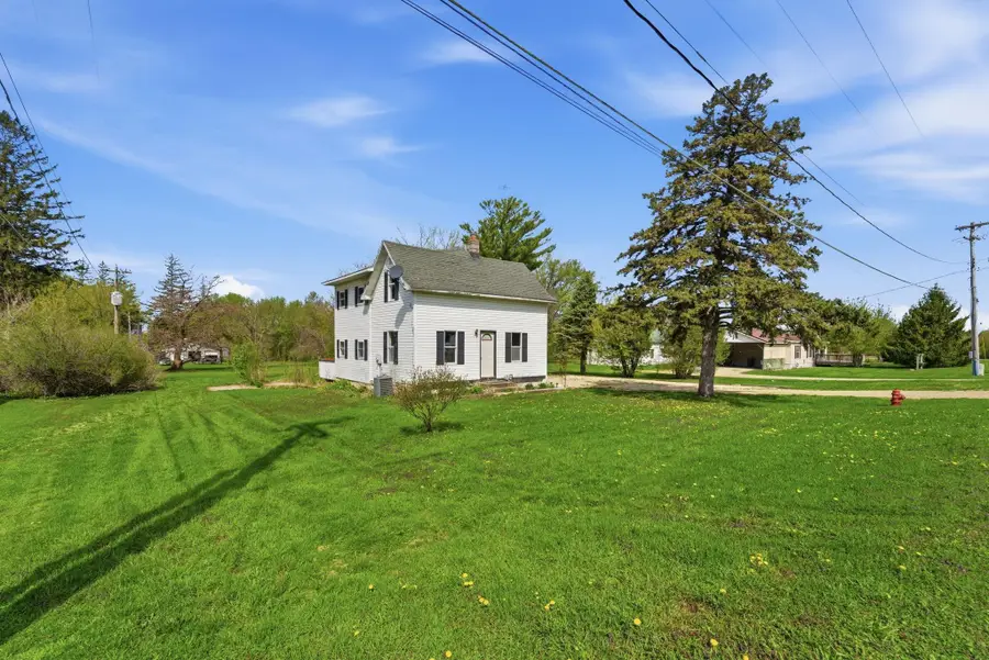 132 Gates Avenue, Kenyon, MN 55946 - #2