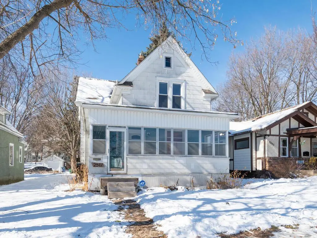 2517 Sheridan Avenue N, Minneapolis, MN 55411 - #1