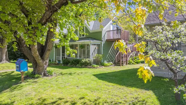 1122 1st Street, Hudson, WI 54016