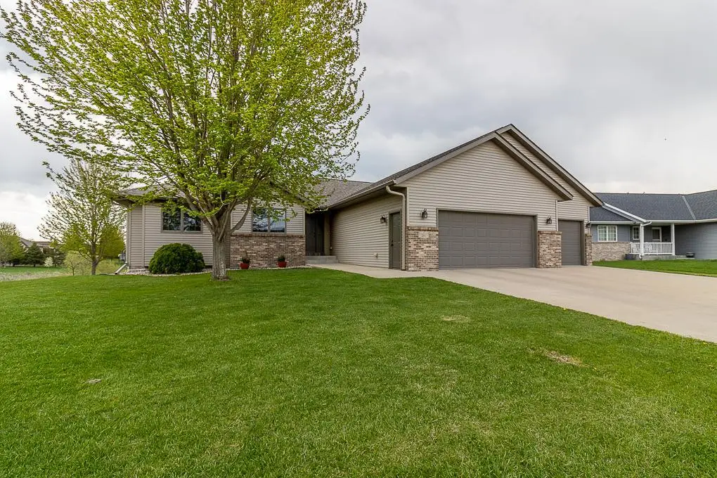 201 Pebble Creek Drive, Mankato, MN 56001 - #1