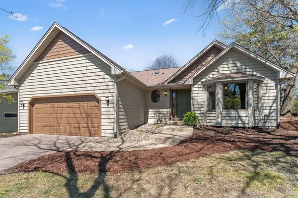 1407 Rebecca Lane, Saint Paul, MN 55122
