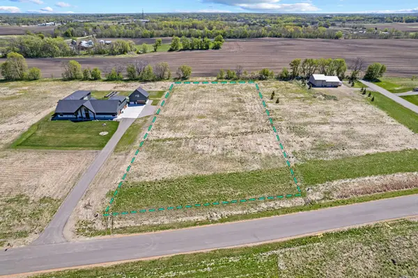 8920 Grace Lane N, Loretto, MN 55357