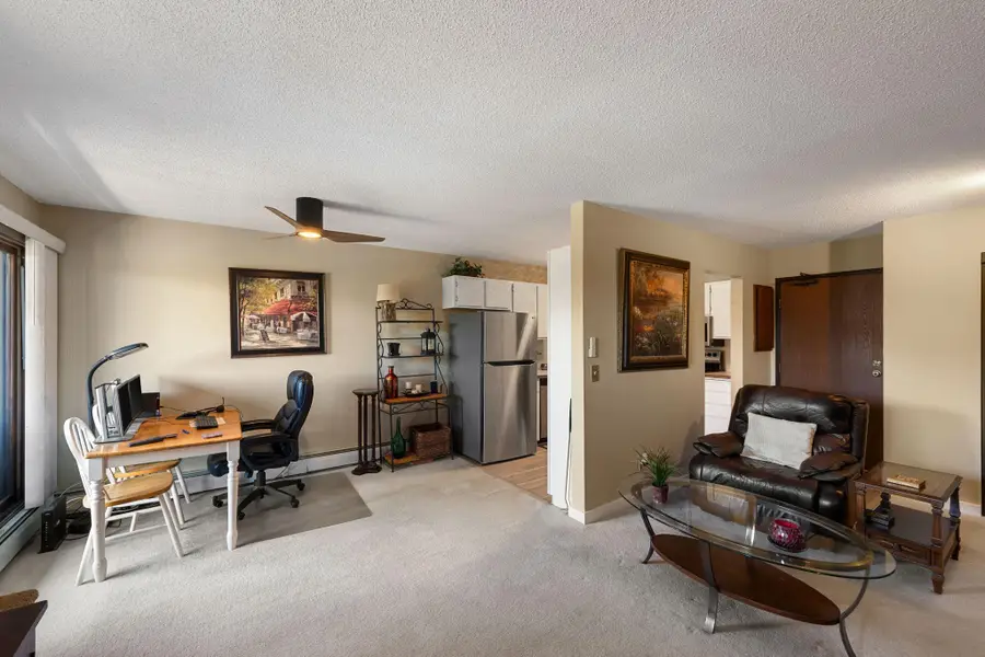 7601 W 101st Street #302, Minneapolis, MN 55438 - #3