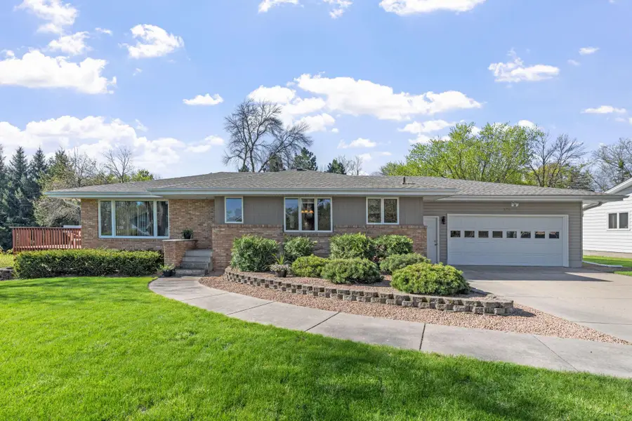 616 Elm Avenue Se, Montgomery, MN 56069 - #2