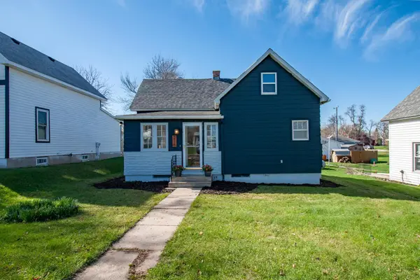 215 2nd Avenue Nw, Rothsay, MN 56579