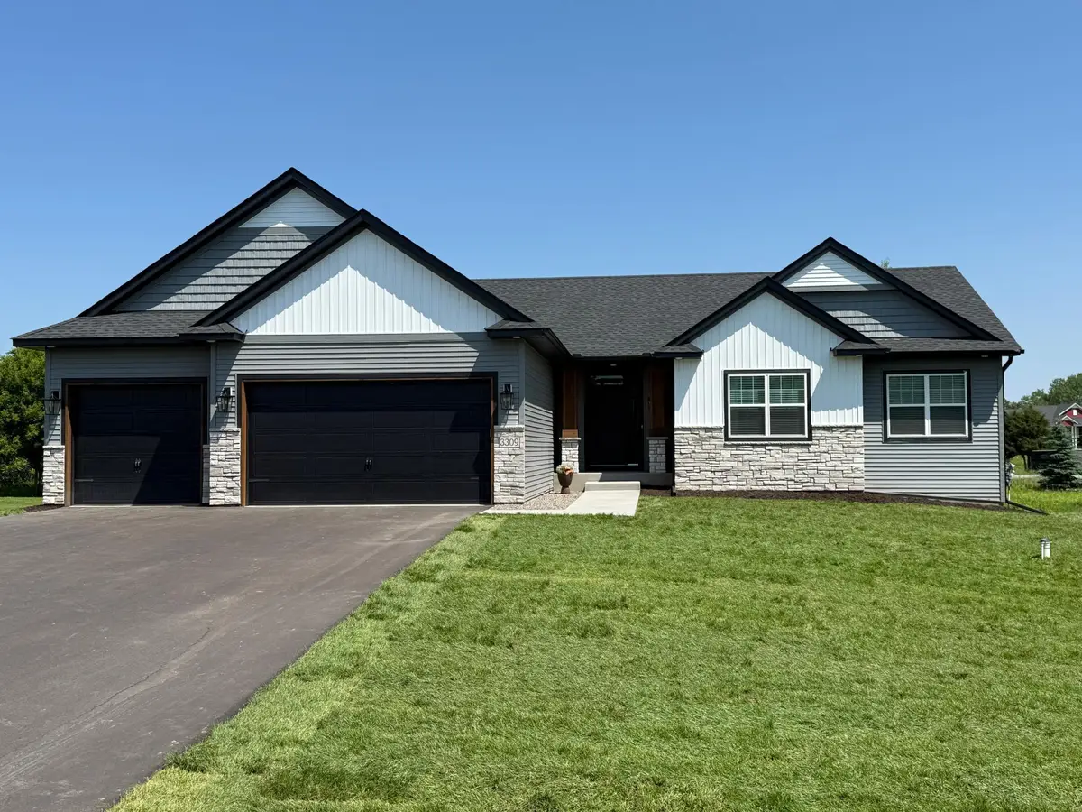 3309 171st Avenue Ne, Ham Lake, MN 55304 - #1