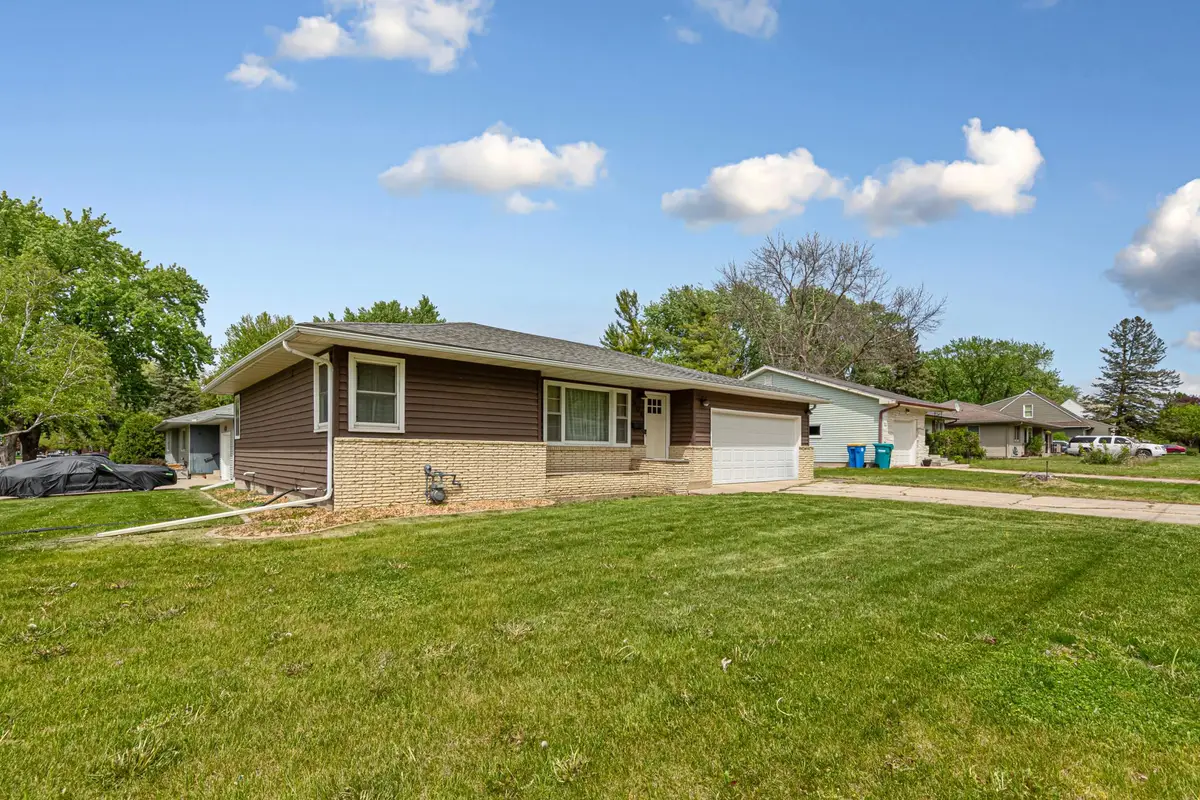 504 Havana Road, Owatonna, MN 55060 - #1