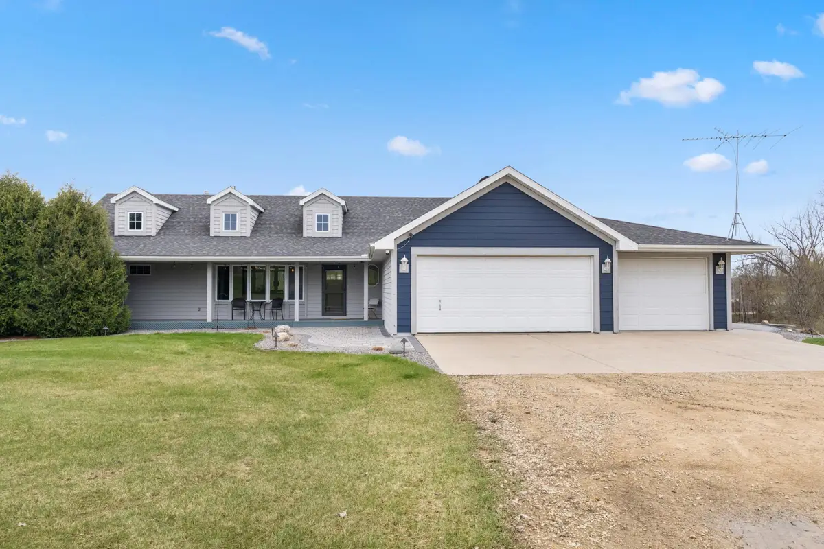 15404 Falk Avenue, Northfield, MN 55057 - #1