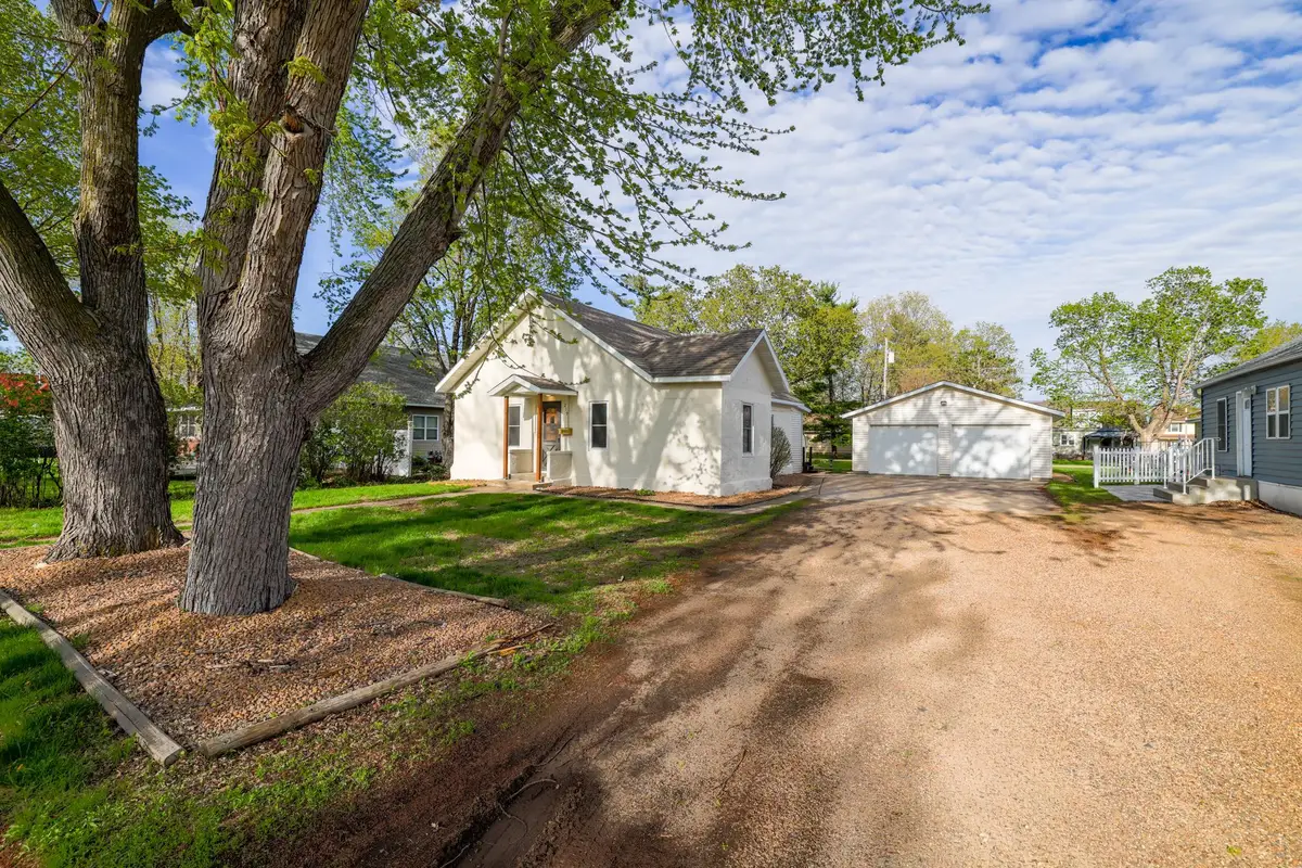 219 S Cedar Street, Belle Plaine, MN 56011 - #1