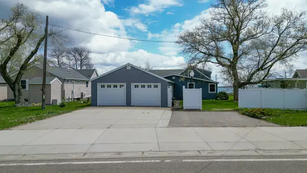 804 Lake Shore Drive, Battle Lake, MN 56515