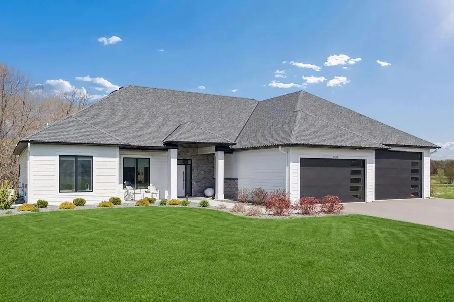 2228 154th Avenue Ne, Ham Lake, MN 55304 - #2