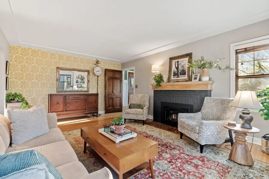 4223 Washburn Avenue N, Minneapolis, MN 55412 - #3