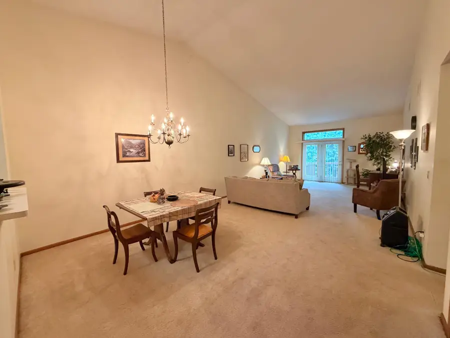 1636 6th Avenue Sw #20, Rochester, MN 55902 - #3