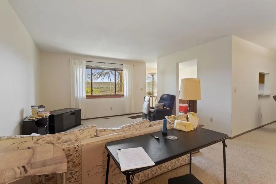 438 Etna Street #103, Saint Paul, MN 55106 - #2