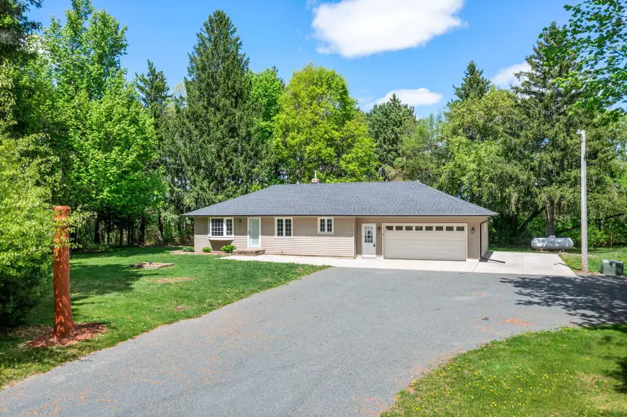 7047 Humber Trail Ne, North Branch, MN 55056 - #2