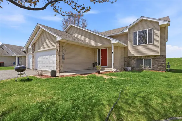524 Frankfort Way, Waverly, MN 55390