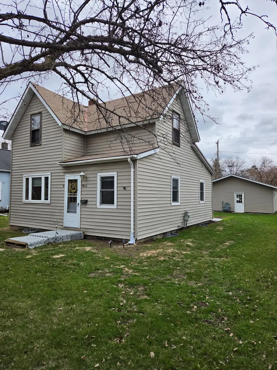 506 NW 7th Avenue, Grand Rapids, MN 55744 - #2