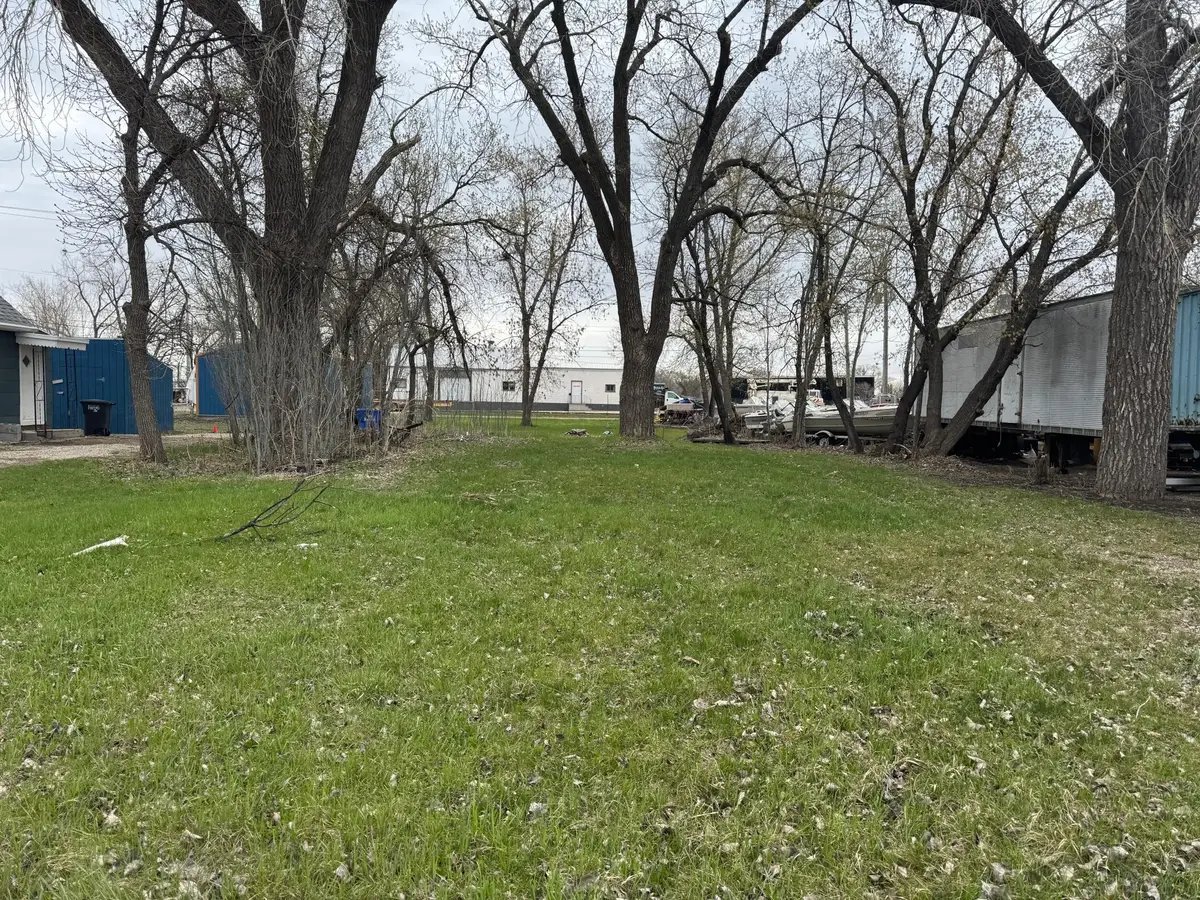 317 19th Street N, Fargo, ND 58102 - #1