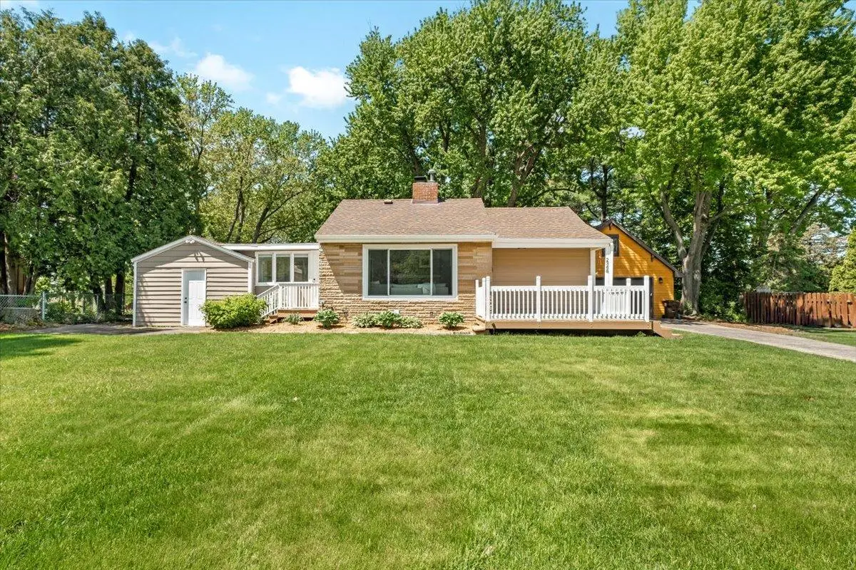 2368 Hadley Avenue N, Oakdale, MN 55128 - #1