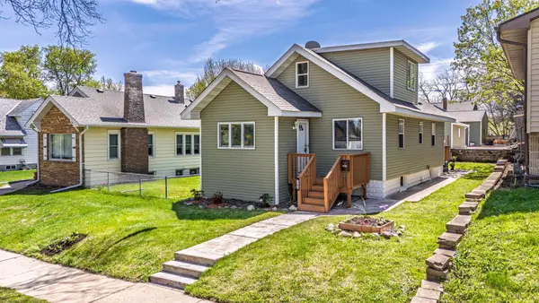 1076 Wilson Avenue, Saint Paul, MN 55106