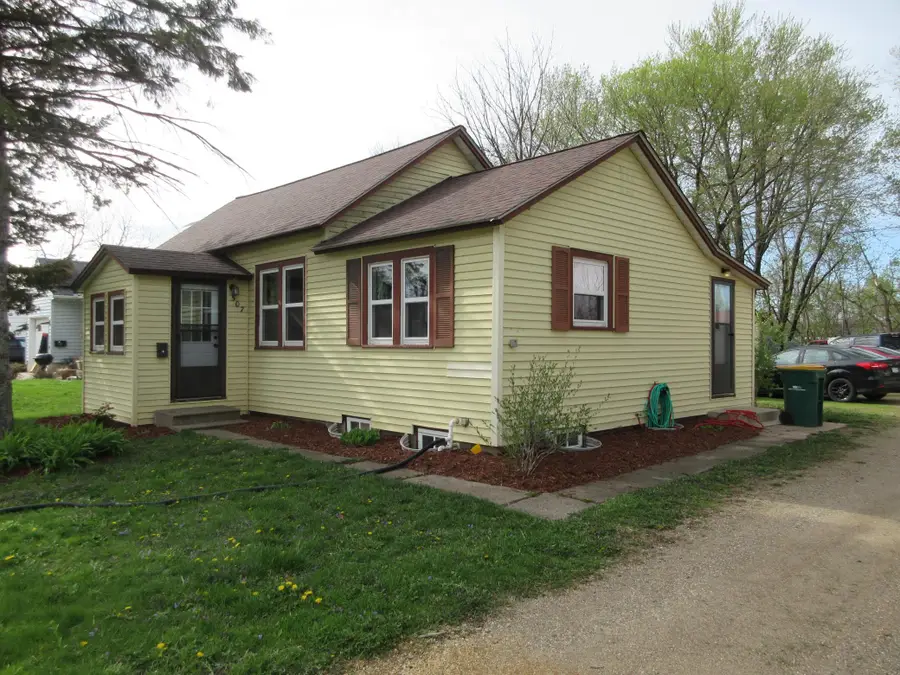507 Fir Avenue Nw, Montgomery, MN 56069 - #2