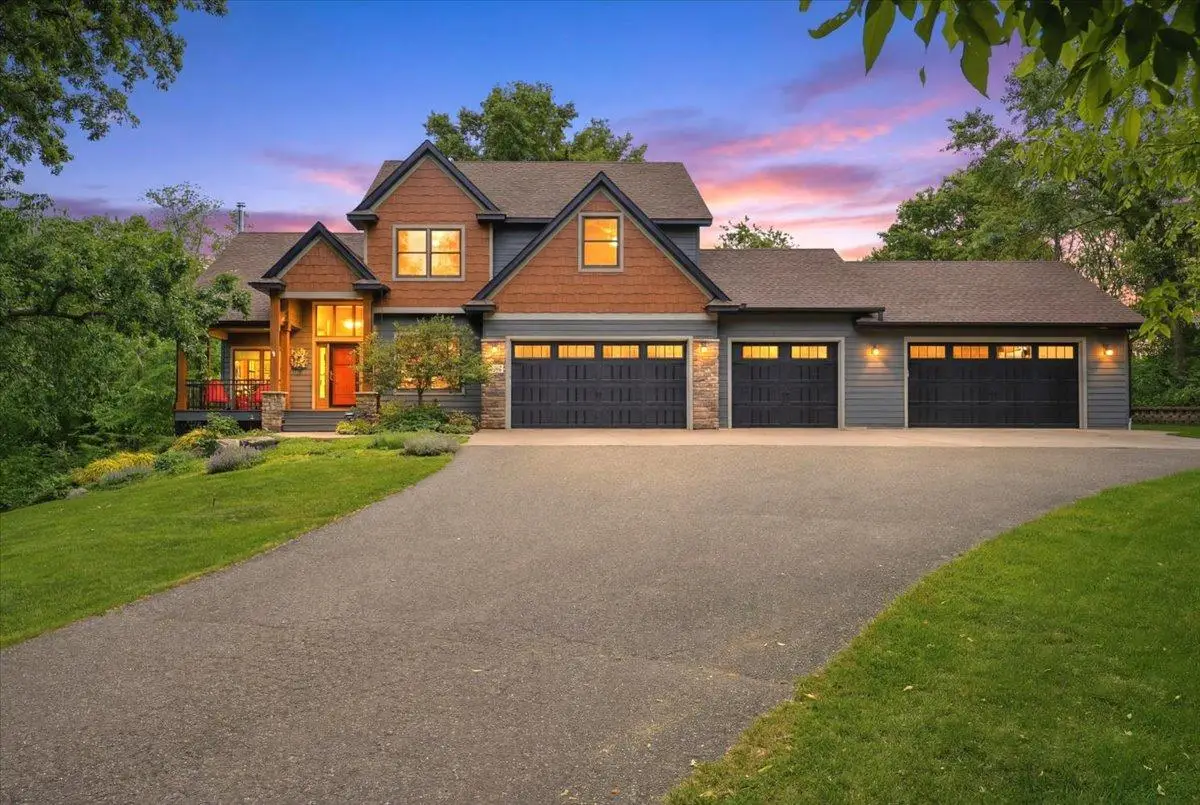 987 Parkview Lane, Hudson, WI 54016 - #1