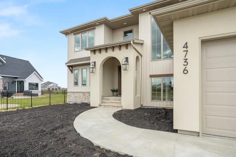 4736 Prairie Pond Crossing S, Fargo, ND 58104 - #2
