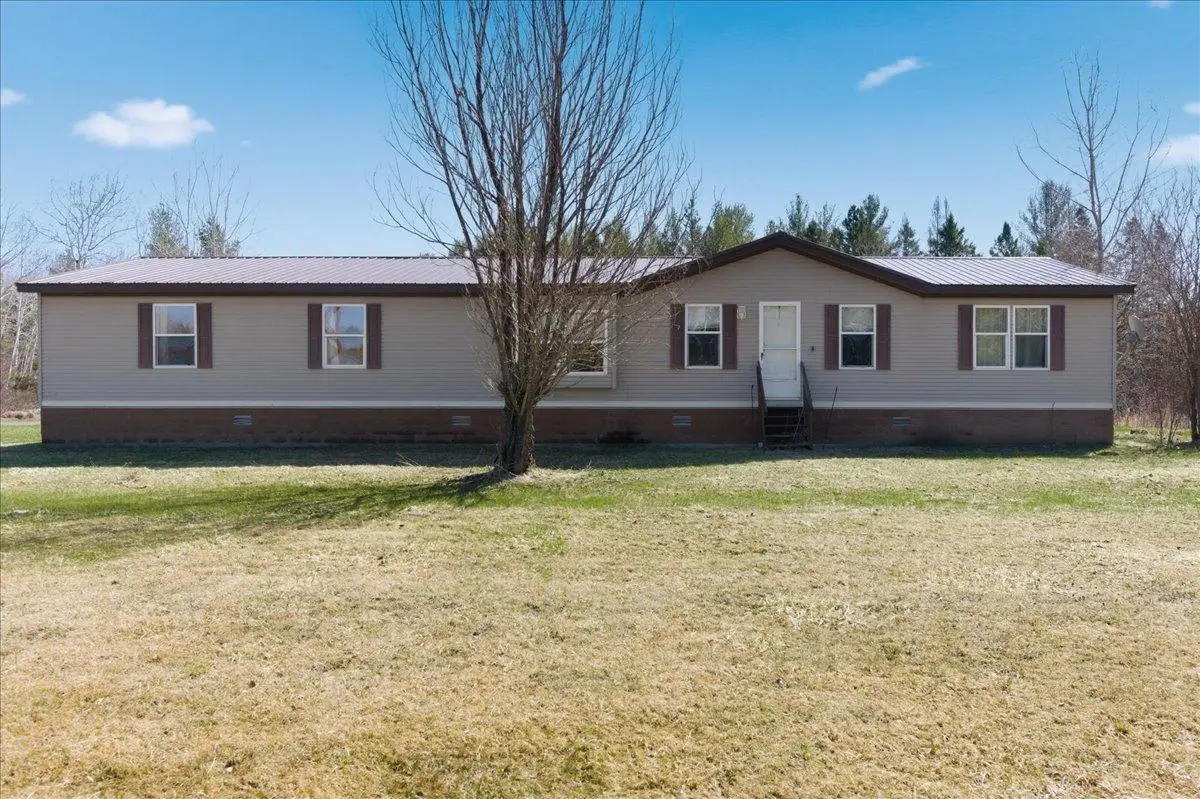 4612 E Valley Brook Road, Superior, WI 54880 - #1