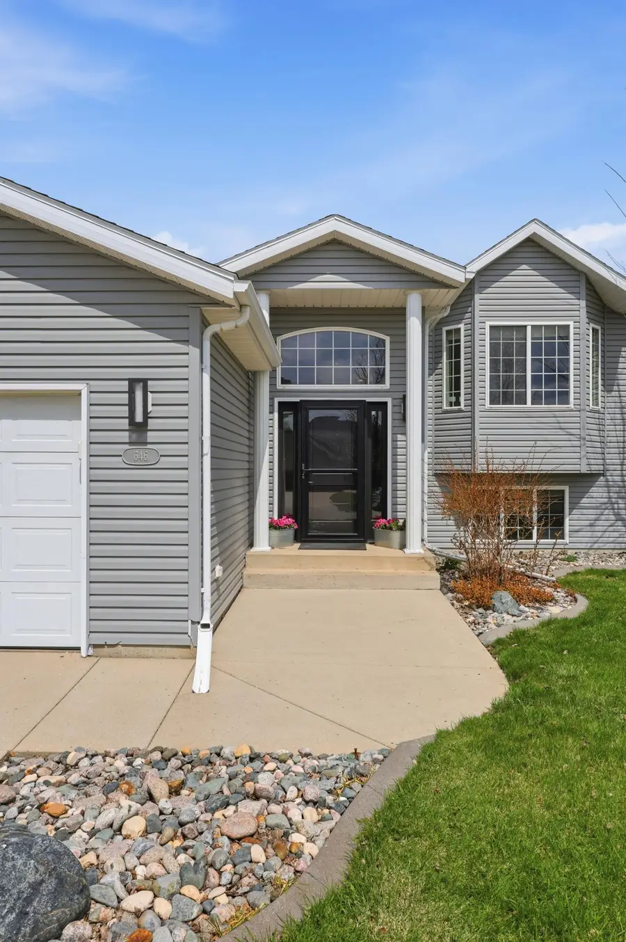 646 36th Avenue W, West Fargo, ND 58078 - #3
