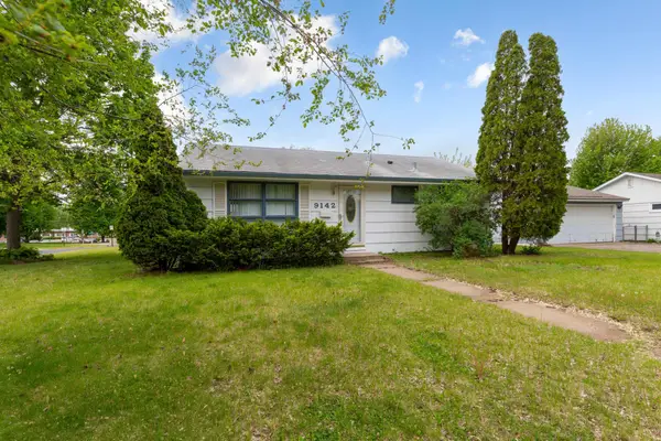 9142 1st Avenue S, Bloomington, MN 55420