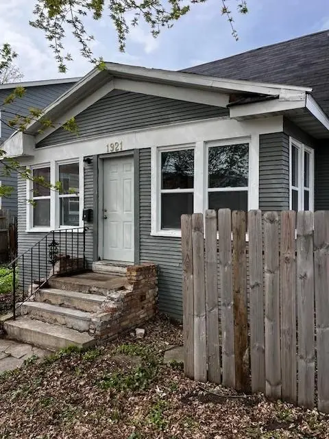 1921 Queen Avenue N, Minneapolis, MN 55411 - #3