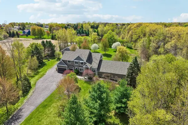2890 Imperial Avenue N, Lake Elmo, MN 55042