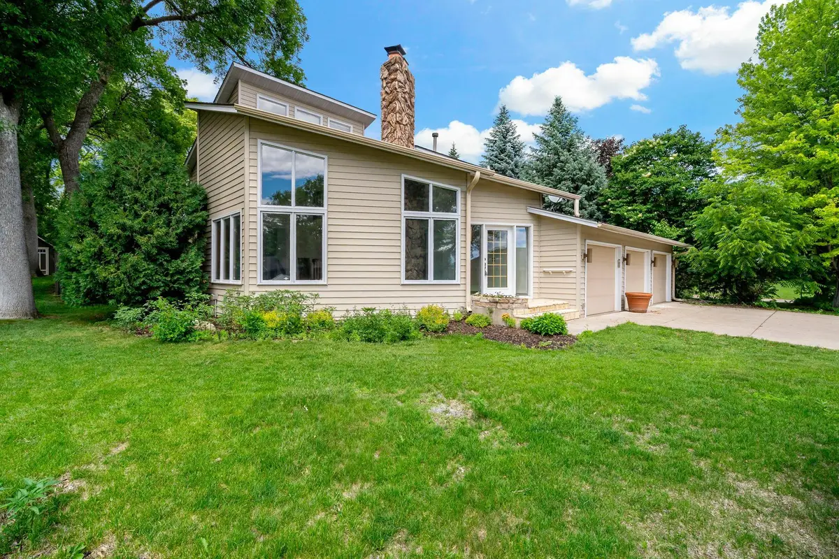 10300 27th Avenue N, Minneapolis, MN 55441 - #1