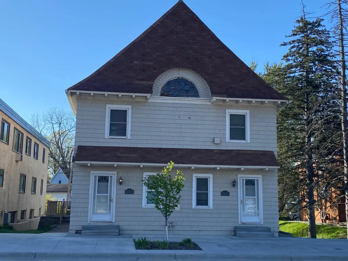 2506 7th Avenue E, North Saint Paul, MN 55109 - #1