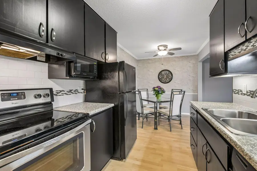 4380 Brookside Court #116, Minneapolis, MN 55436 - #3