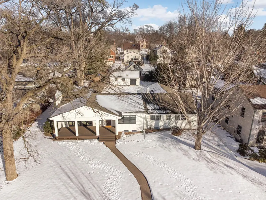 524 Mississippi River Boulevard S, Saint Paul, MN 55116 - #2