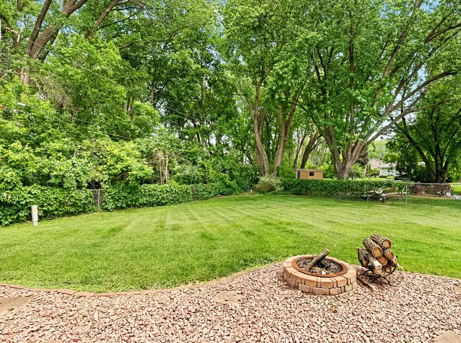 1953 Lakeaires Boulevard, Saint Paul, MN 55110 - #3