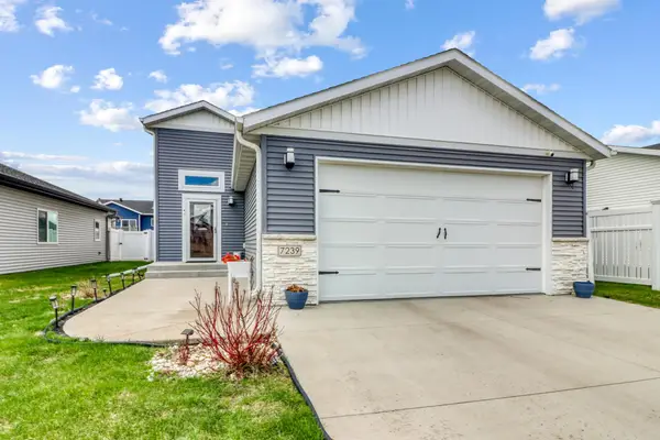 7239 Madelyn Lane S, Fargo, ND 58104