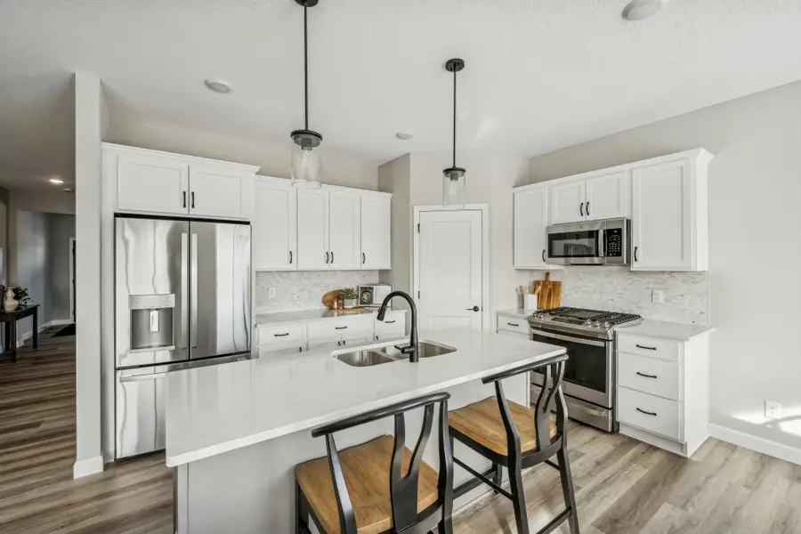 937 Kepler Avenue Ne, Hanover, MN 55341 - #3