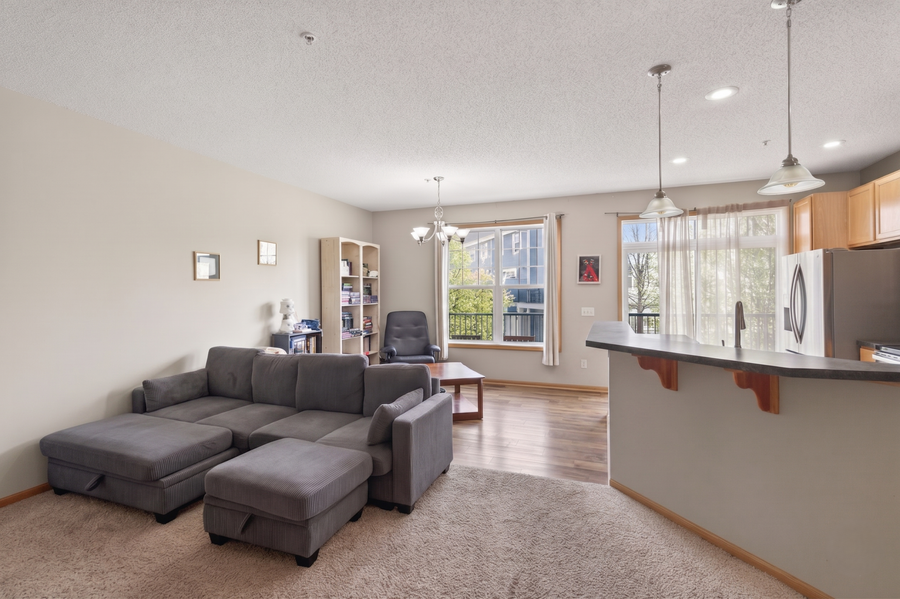 15602 Eagles Nest Way #1402, Apple Valley, MN 55124 - #2