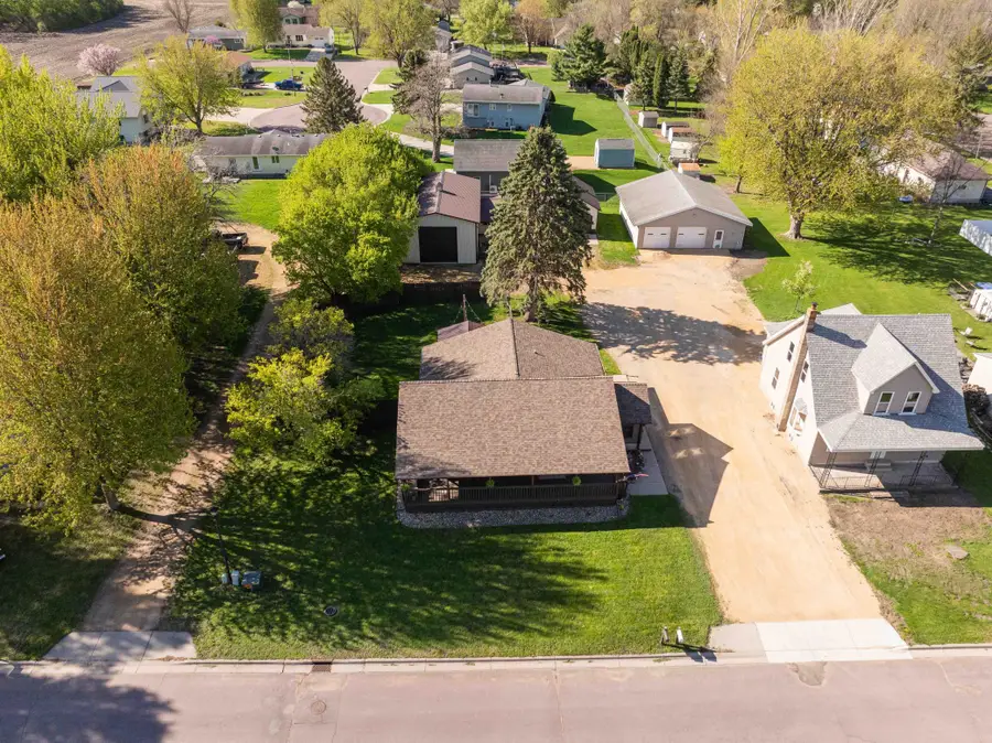 317 E South Street, Janesville, MN 56048 - #2