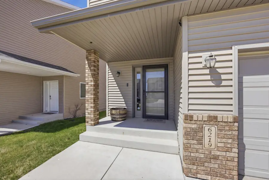 6219 55th Avenue S, Fargo, ND 58104 - #3