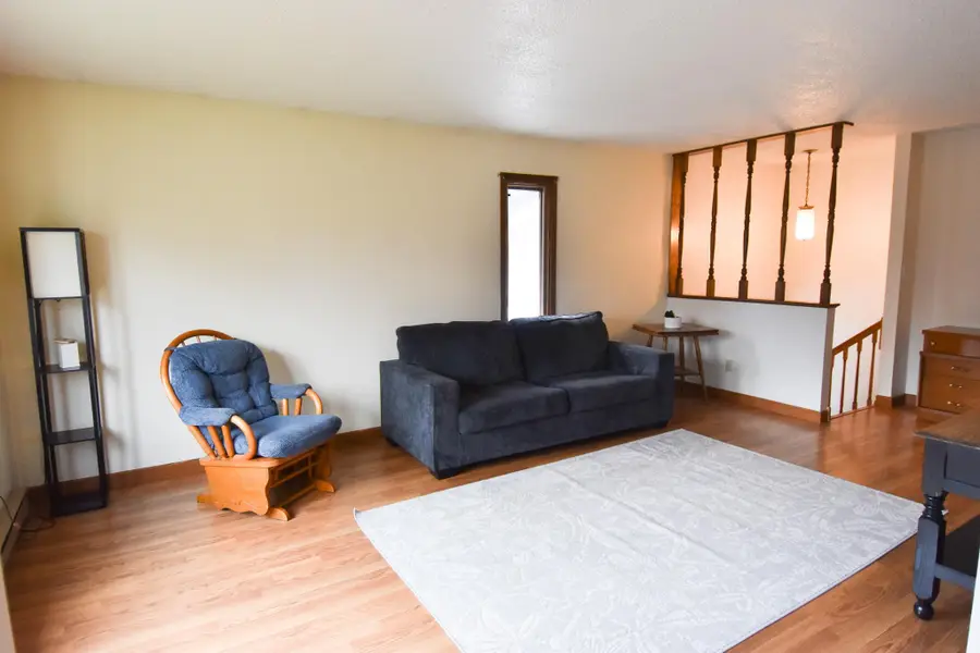 245 E Pleasant Avenue, Warren, MN 56762 - #3