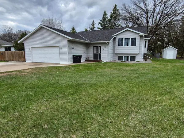 73 St Joseph Lane, Little Falls, MN 56345