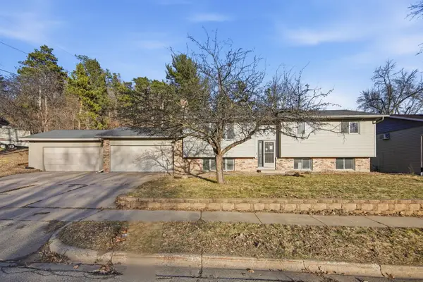 1907 Gernentz Lane, Red Wing, MN 55066