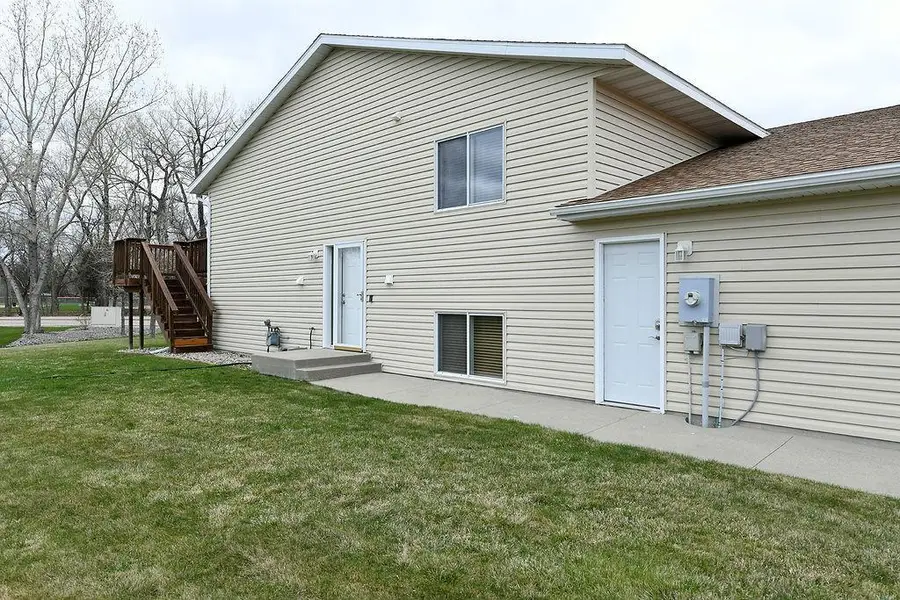1661 6th Street W, West Fargo, ND 58078 - #2