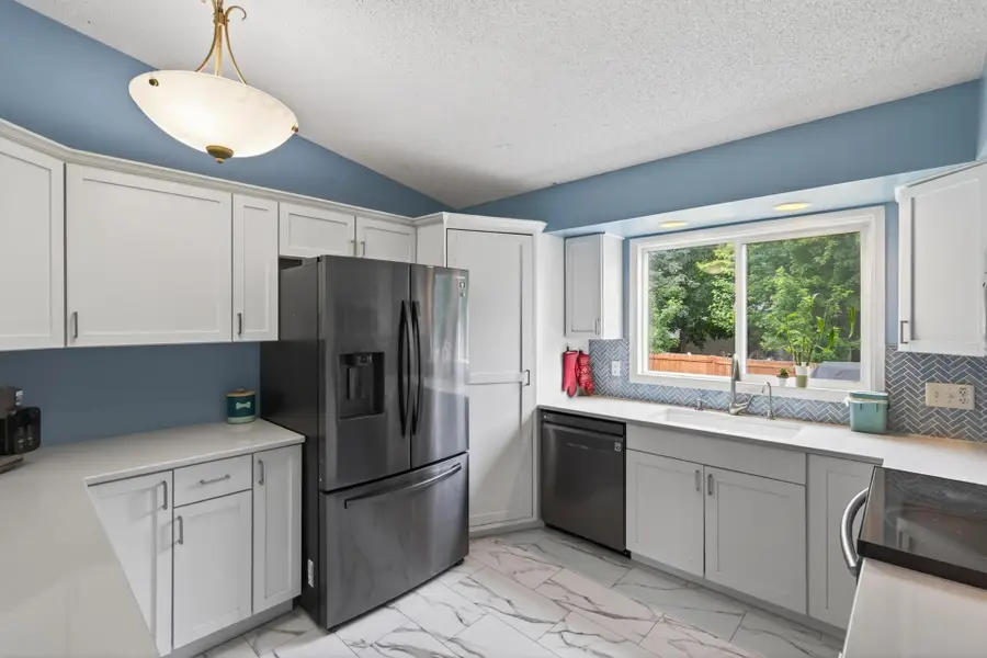 8522 Darnel Road, Eden Prairie, MN 55347 - #2