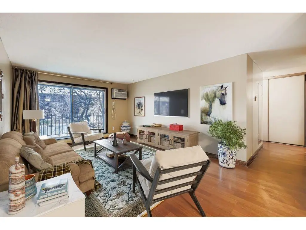 3431 Kent Street #813, Saint Paul, MN 55126 - #1